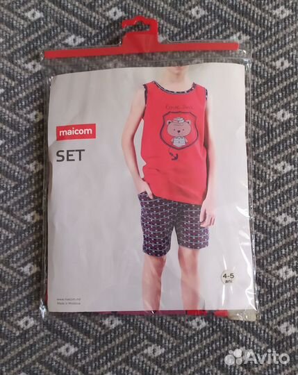 Новый комплект шорты + майка (на 5-6 лет)