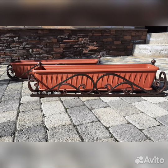 Кронштейн для цветов