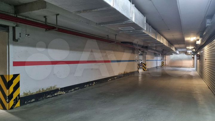 Машиноместо, 14 м²