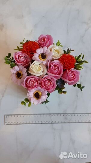 Букет из 13 мыльных роз учителю 1 сентября