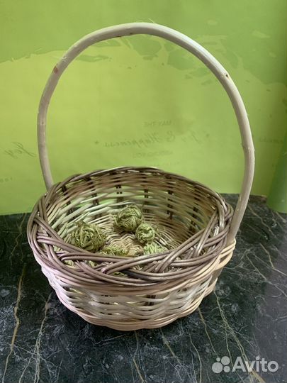 Корзина плетеная