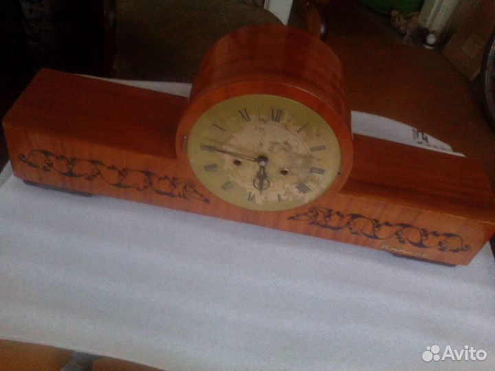 Настольные часы с боем 