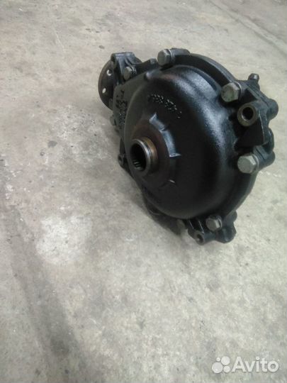 BMW X3 E83 редуктор переднего моста 3,64. бмв Х3