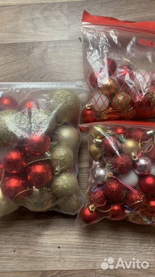 Новогодние игрушки