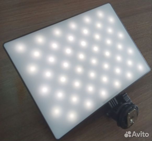 Накамерный свет светодиодный Yongnuo YN–300 Air