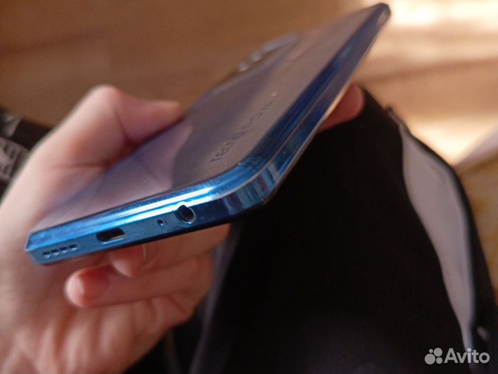 TECNO Pova Neo 2, 4/64 ГБ