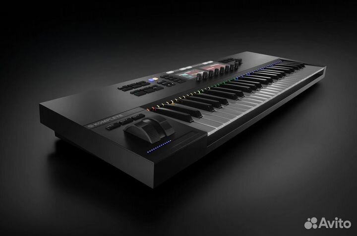 Native Instruments Kontrol S61 MK3