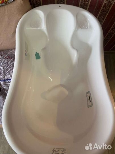 Ванночка для купания с горкой детская