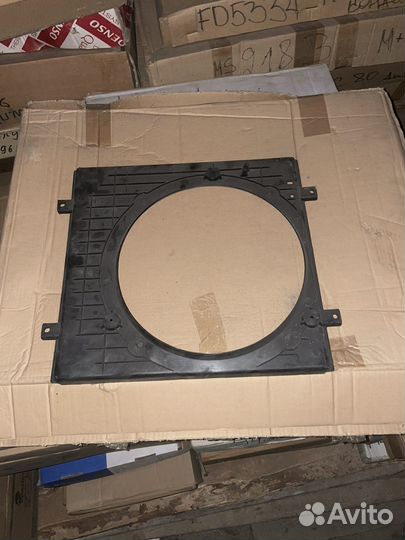 Диффузор вентилятора Skoda Octavia Volkswagen Golf