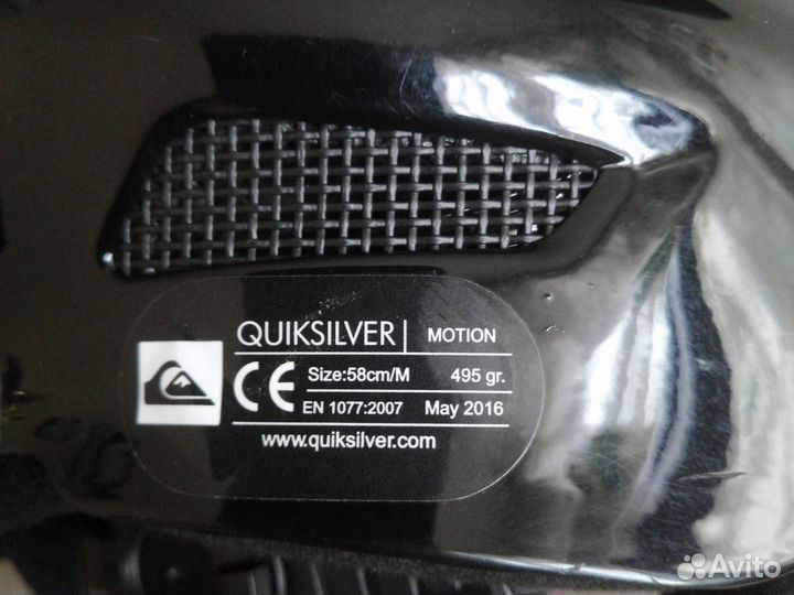 Шлем горнолыжный