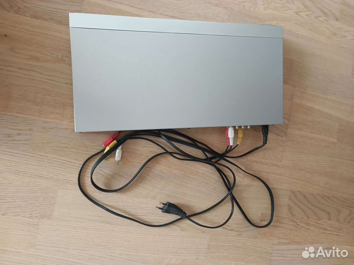 DVD плеер panasonic