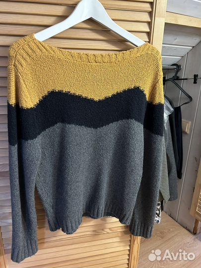 Свитер джемпер женский фирма Roxy размер s