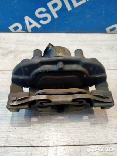 Суппорт передний правый Bmw 318I E46 N46B20A