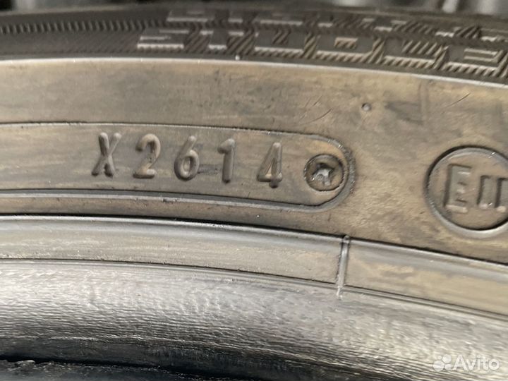 Dunlop Winter Maxx WM01 265/45 R21 104R