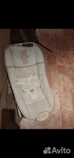 Шезлонг mother care