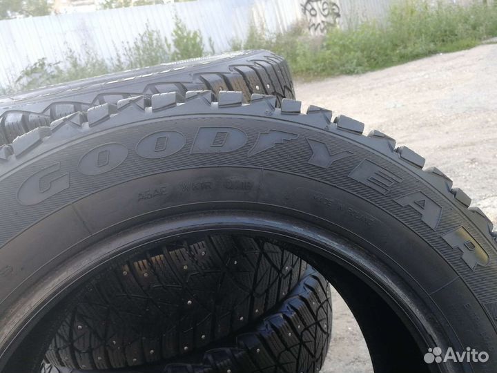 Goodyear Ultragrip 600 195/65 R15 95T