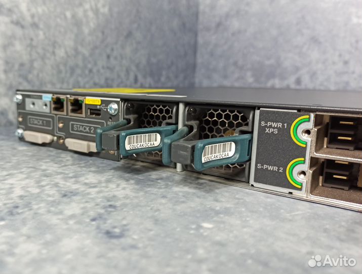 Коммутатор Cisco WS-C3750X-24-T-S V02