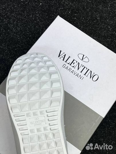 Кроссовки valentino garavani белые