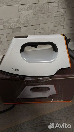 Утюг bork i780