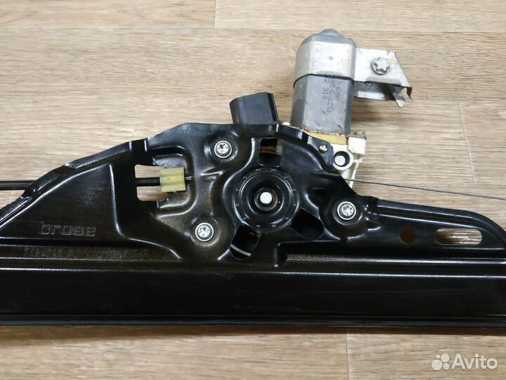 Стеклоподъемник задний левый BMW 5 Series E60