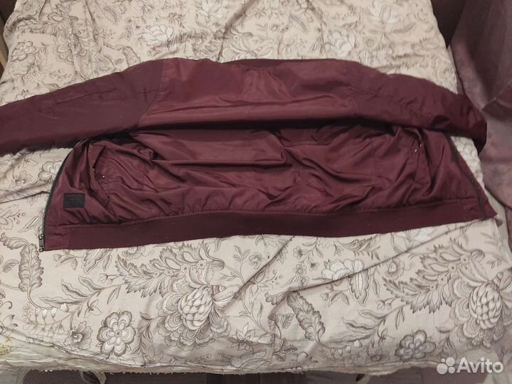 Куртка бомбер