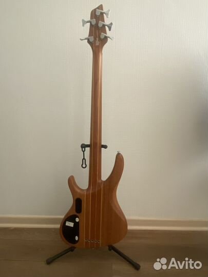 Бас гитара 5 струн Washburn Force 5