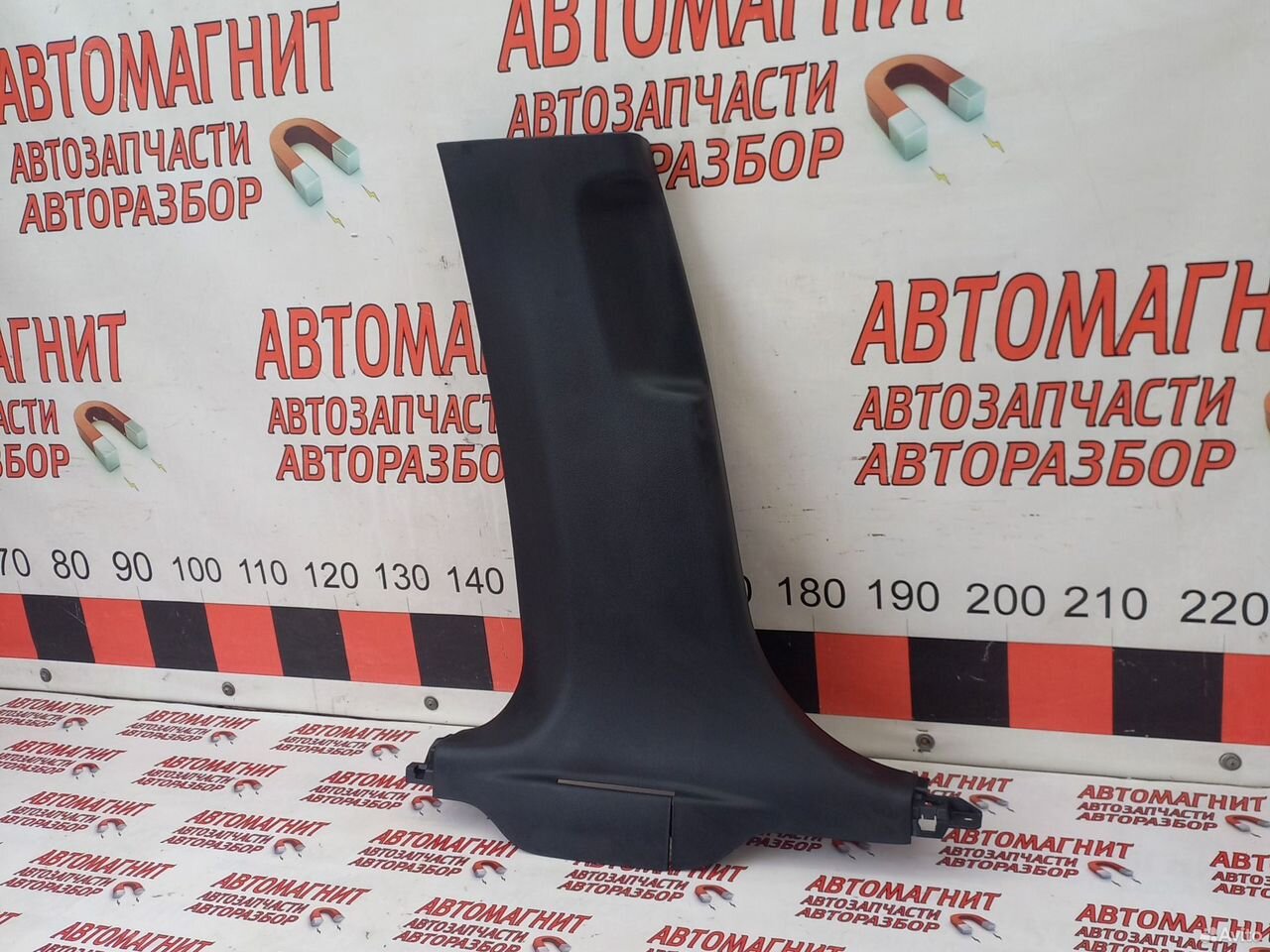 Обшивка центральной стойки левая Voyah Free