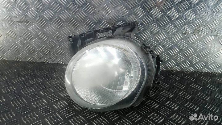 Фара левая Nissan Juke YF15 2013 260601KL0A