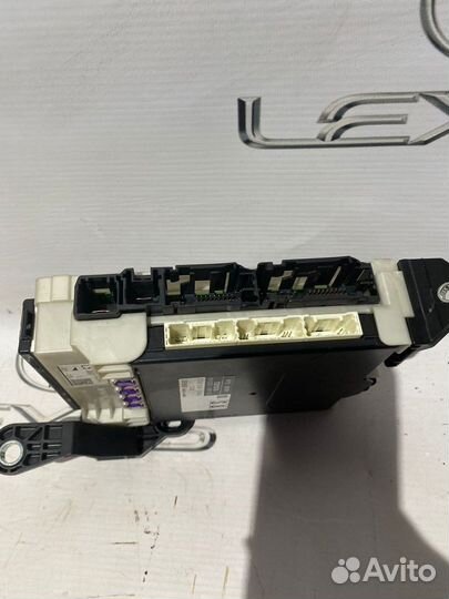 Блок комфорта Lexus Rx4