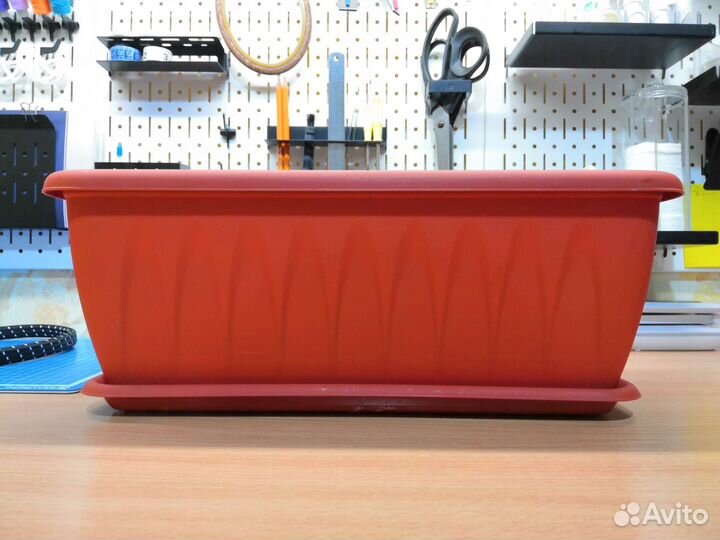 Ящик балконный для цветов с поддоном