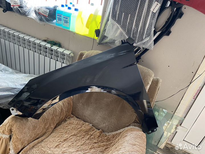 Крыло Ford focus 3 левое черное
