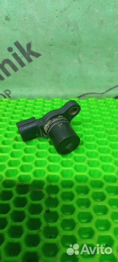 Датчик положения распредвала Nissan Maxima