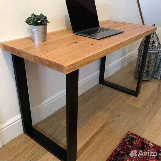 Стол компьютерный