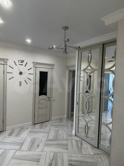 2-к. квартира, 80 м², 15/19 эт.