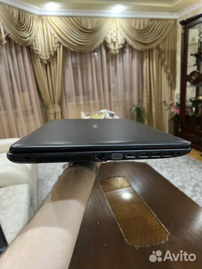 Ноутбук asus X751M