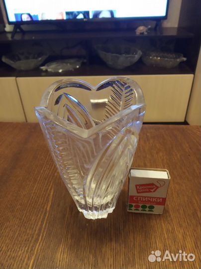 Стаканы, вазы хрусталь, набор кувшин и бокалы