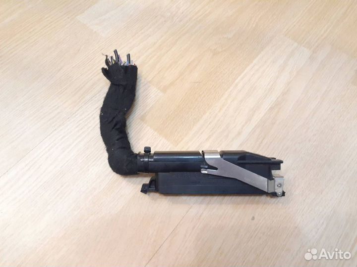 Разъем VAG audi A8 D2 1928402199