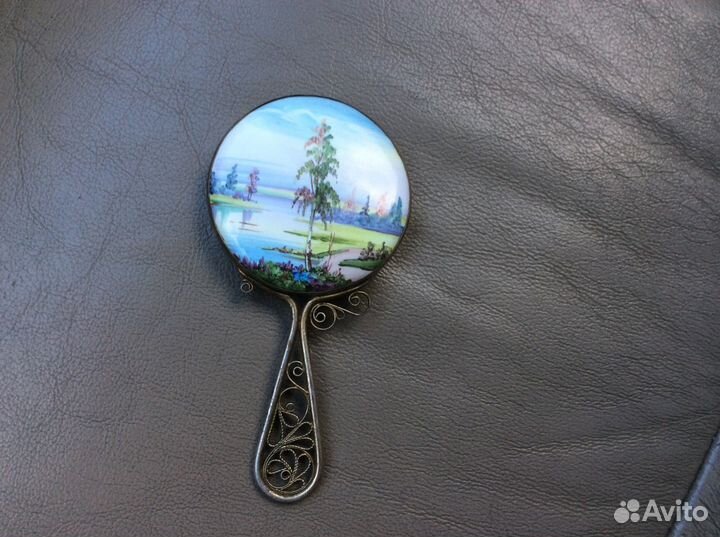 Зеркальце латунь-эмаль