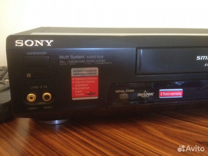 Видеомагнитофон Sony SLV-E580EE