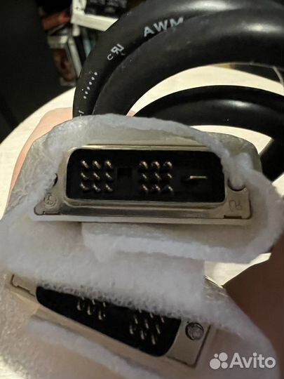 Кабель для компьютера DVI-DVI