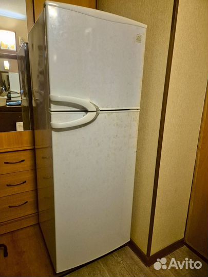 Холодильник