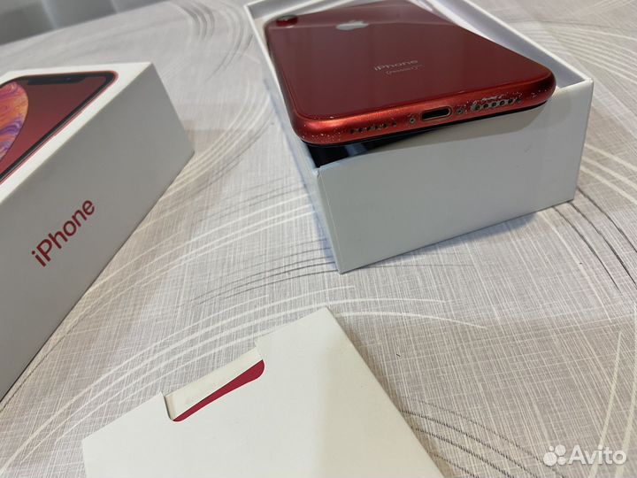 iPhone Xr, 128 ГБ