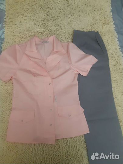 Медицинский костюм женский 44