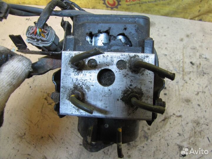 Блок ABS Nissan March Micra K11