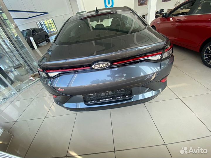 JAC J7 1.5 CVT, 2022