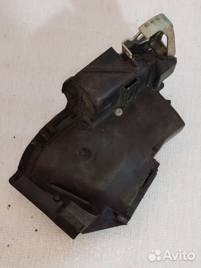 Замок передней левой двери bmw 5 e39