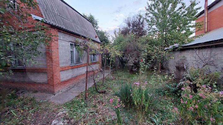 Дом 40 м² на участке 4 сот.