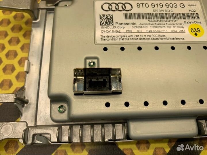 Дисплей информационный Audi A4 B8 2.0 cncd 2013