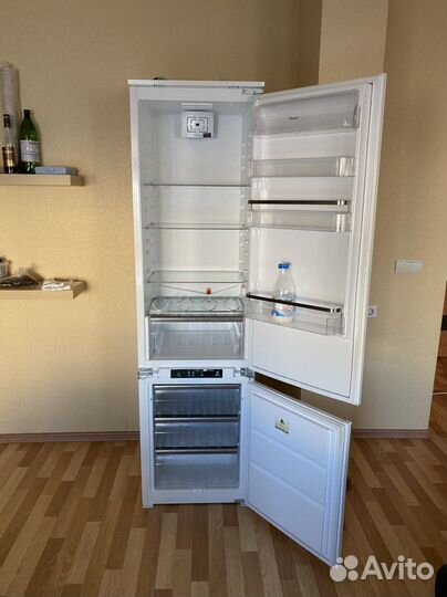 Встраиваемый холодильник Whirlpool ART 963/A+/NF