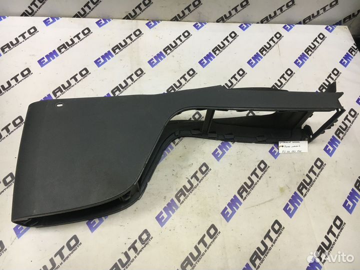 Центральная консоль Рено Меган 2